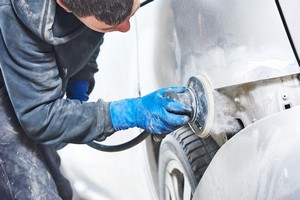 Snoqualmie certified collision repair professionals in WA near 98065