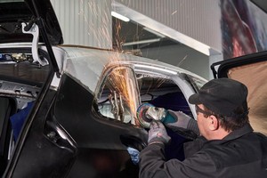 Affordable Fall City collision repair company in WA near 98024