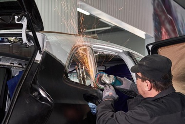 North Bend auto body repair specialists in WA near 98045