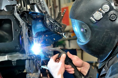 North Bend Collision Repairs Flawless North Bend collision repairs in WA near 98045